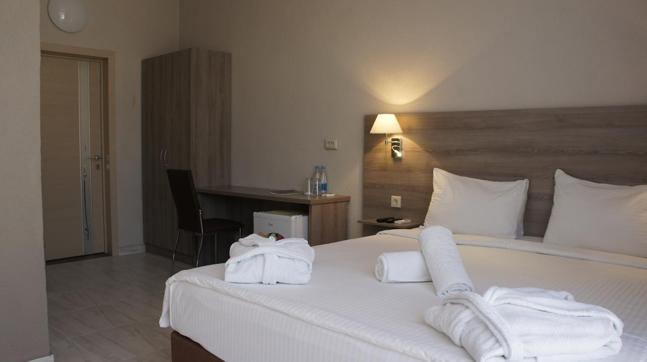 טסנדריפש Hotel Bereg Evkaliptov מראה חיצוני תמונה